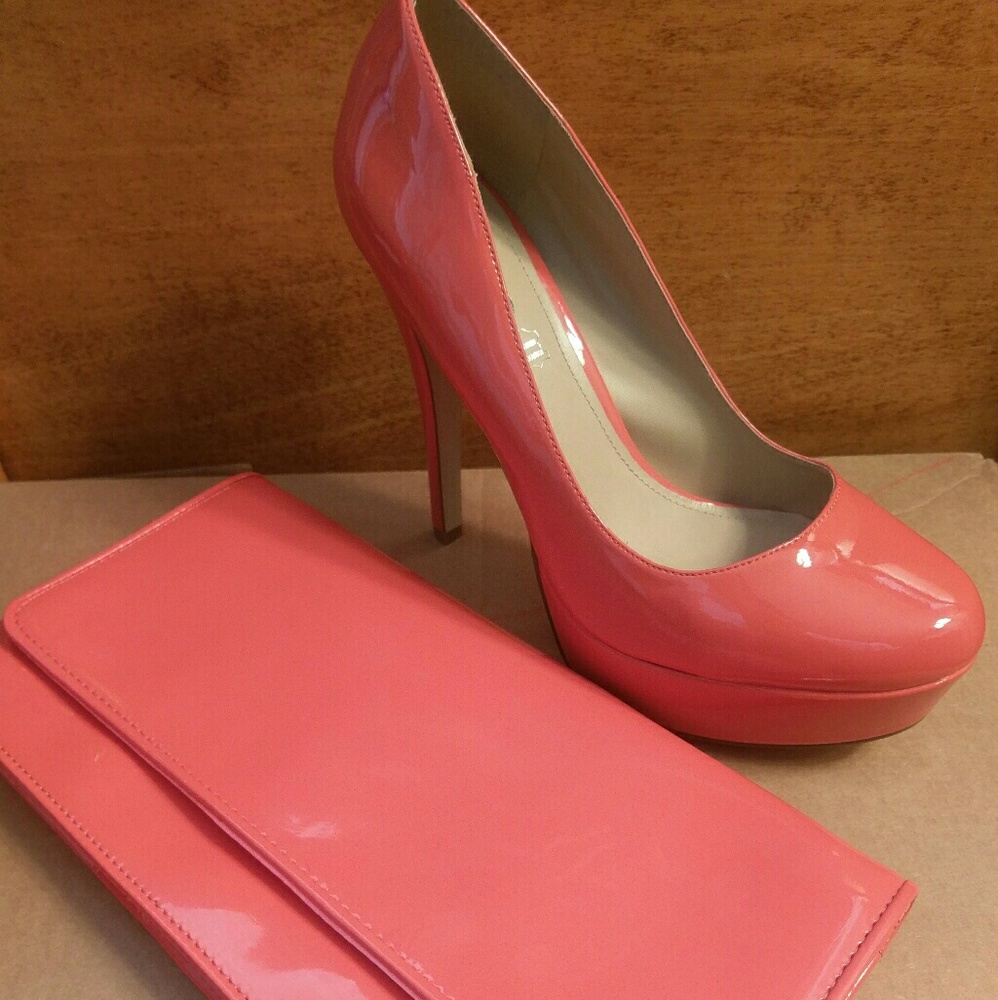 FREE Clutch (NWT) with Aldo Cape Coral Heels